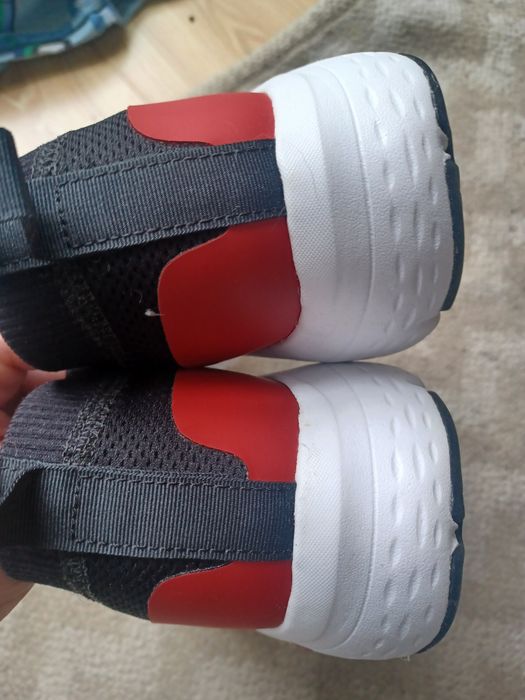 Adidasy Cloudfoam