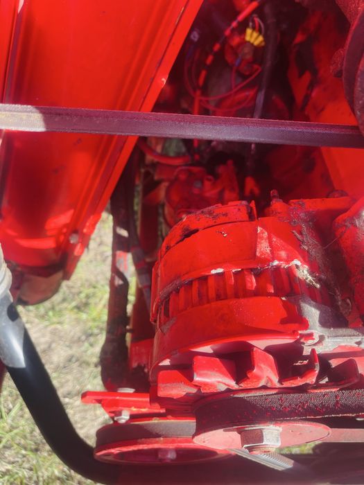 Комбайн Massey Ferguson 19