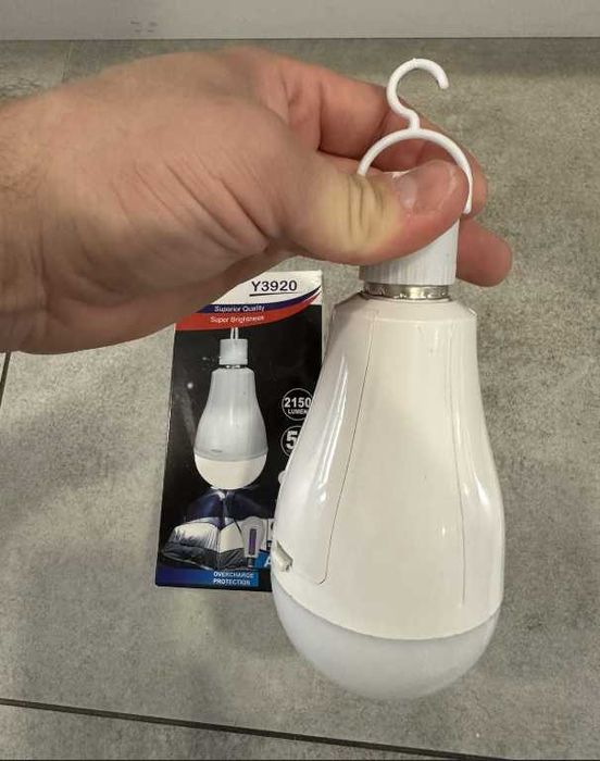 Лампочка з акумулятором 2x18650 20W світлодіодна  автономна