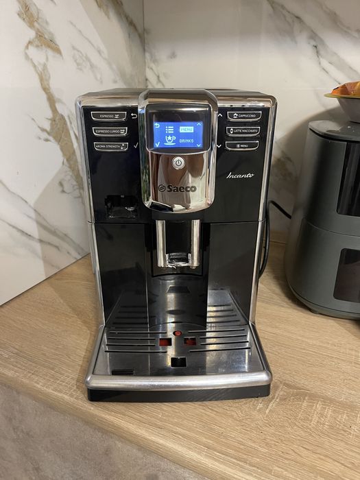 Кавоварка Saeco  lncanto