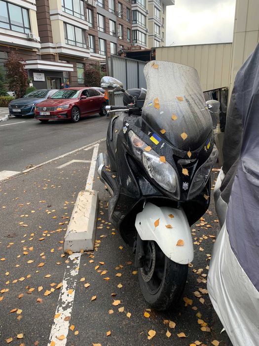 Продам свій Макси-скутер Suzuki SkyWave 400 пробіг 28 т.км!