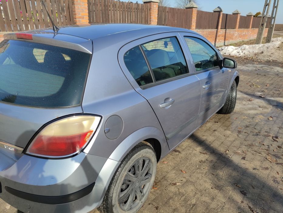 Opel astra H 2005