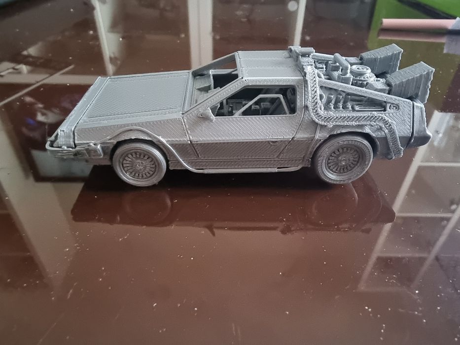 Delorean model kit