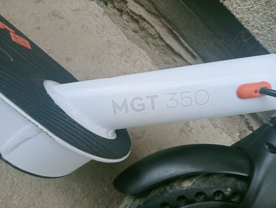 Електро самокат voltaik MGT 350,