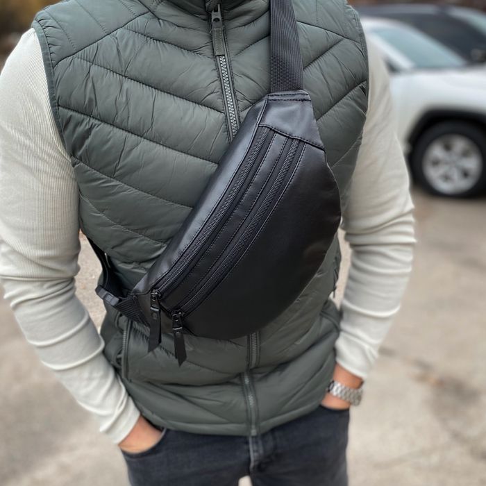 Чоловіча нагрудна сумка бананка слінг чорна Turtle