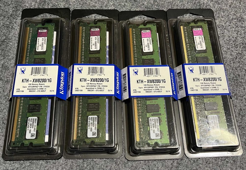 Memória Kingston KTH -XW8200/1G