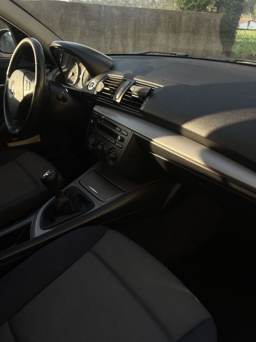 BMW 116i (2005) E87 | Nacional