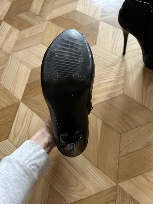 Botki czarne na platformie