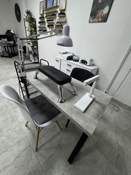 Аренда для майстра манікюру та педикюру Безлюдівка