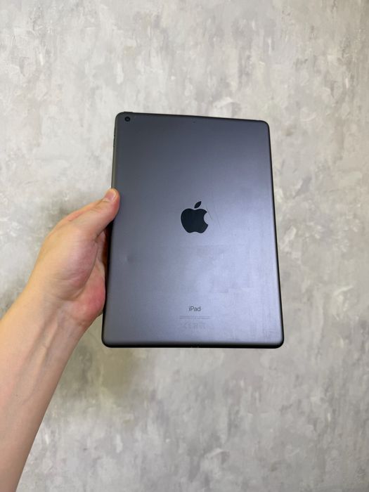 Продам Apple iPad 8 на 32 ГБ, версія Wi‑Fi.