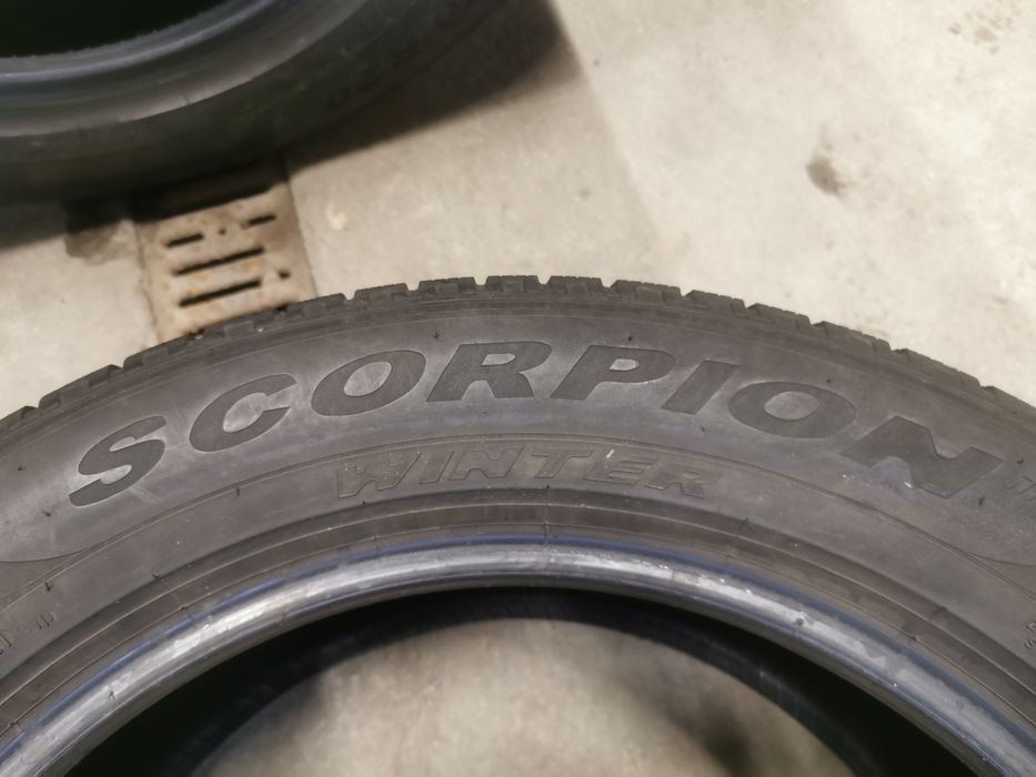 Komplet opon 275/50 R20 113V Pirelli Scorpion Winter