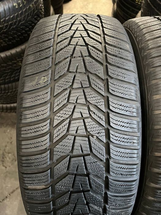 Шини Зимові 235х55хR17 Hankook Winter I*Cept Evo3 x / 2 Шт 6.9мм