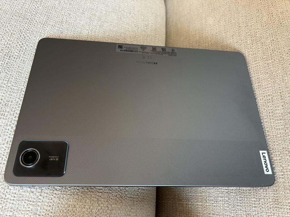 j. NOWY Tablet Lenovo Tab M11 TB330FU 10,95" 8/128GB Wi-Fi + Rysik