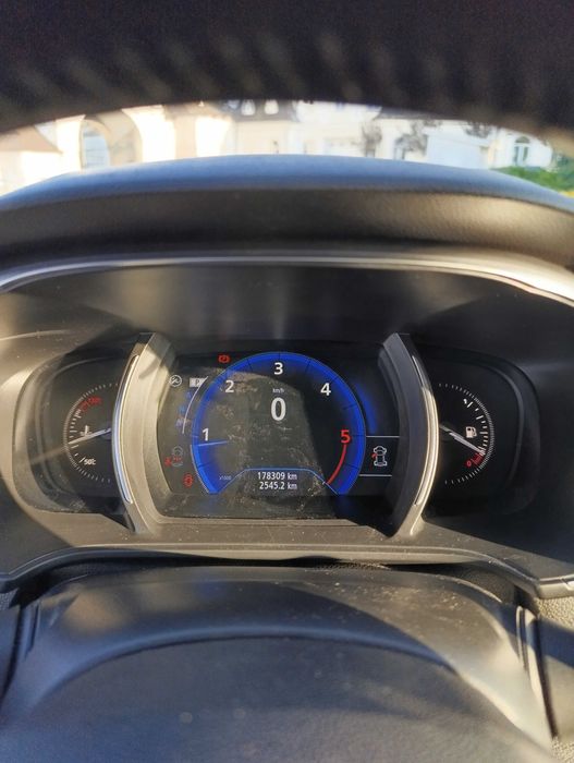 Легковий автомобіль