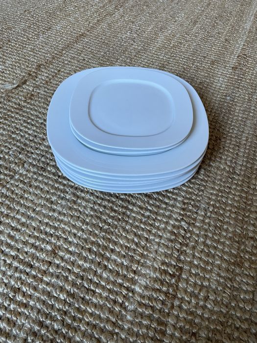 Plates, Store Area64862257912451121