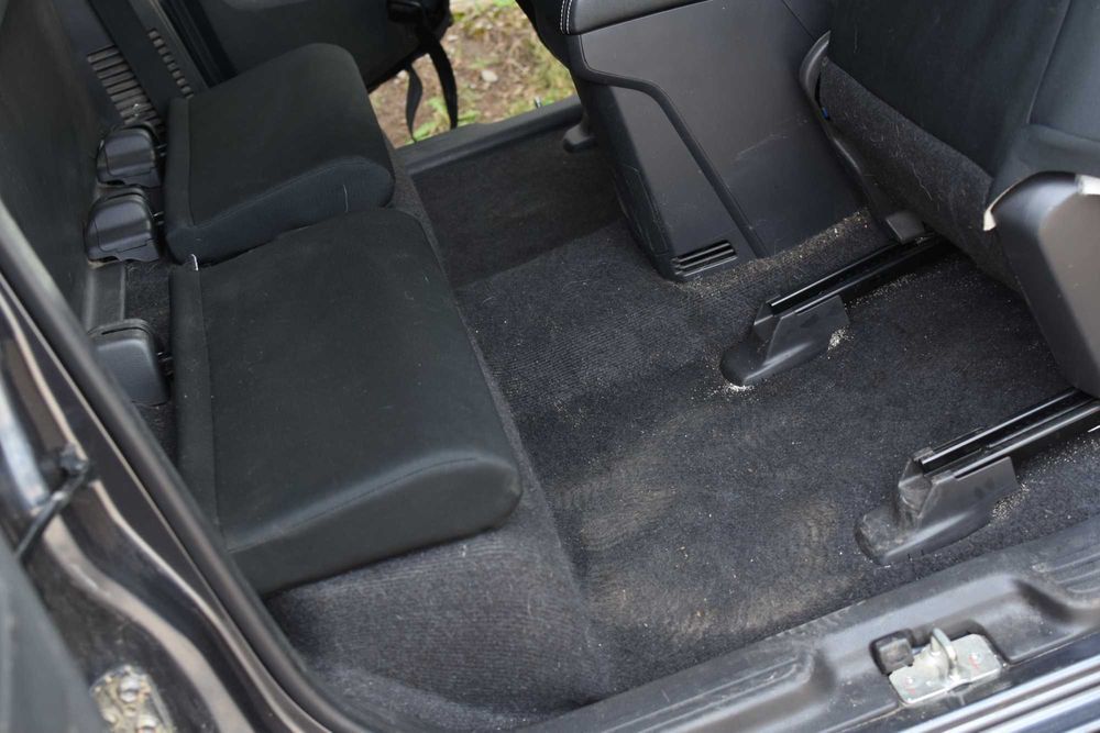 Dywan wykładzina Isuzu D MAX Europa 2019 r