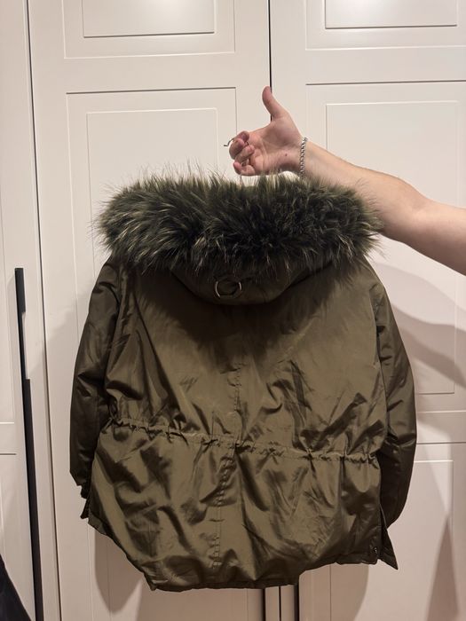 Зимова куртка жіноча