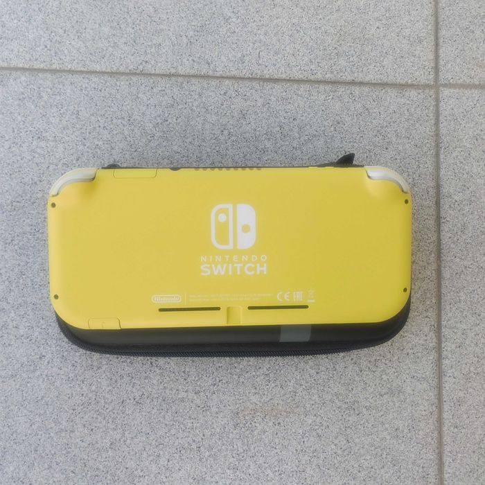 Nintendo Switch Lite Completa + 128GB