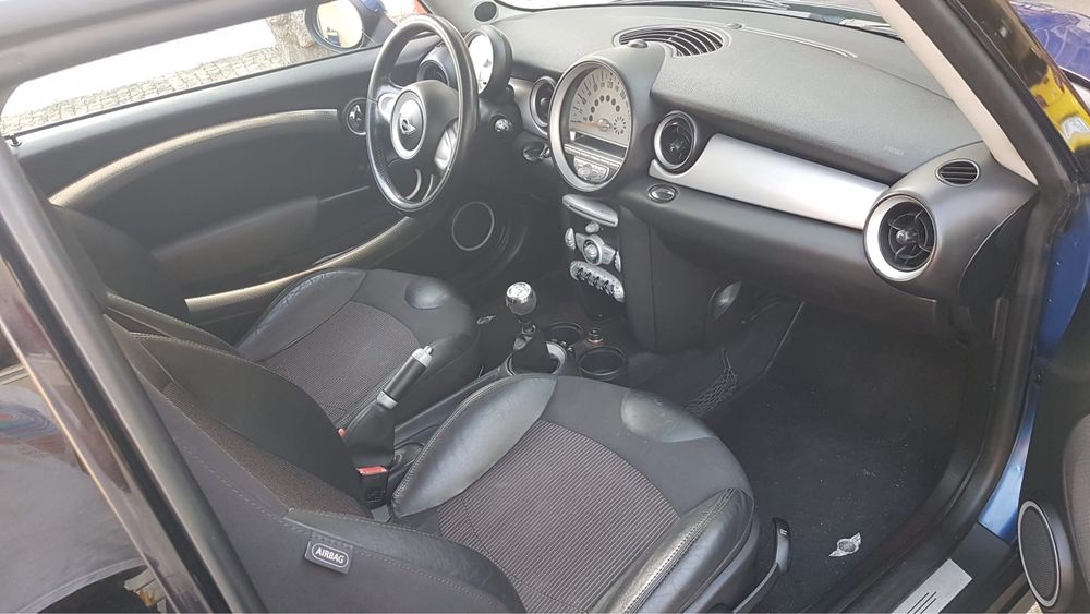 Mini Cooper d John Cooper Works64739247361538127