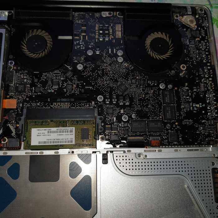 motherboard core 2 de 2,4ghz mac book pro, testada sem anomalia64739828207234120