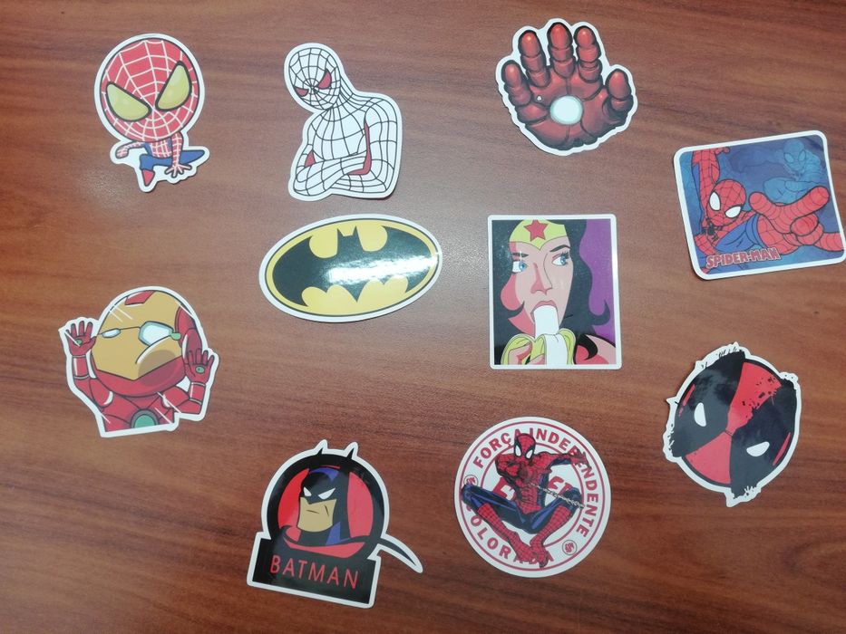 Autocolantes Marvel DC e Comics colecção Lotes varios