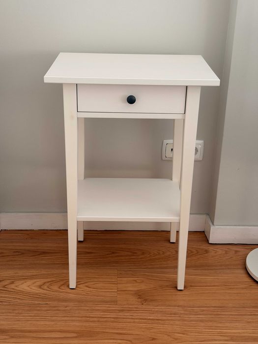 Mesa de cabeceira IKEA HEMNES branca