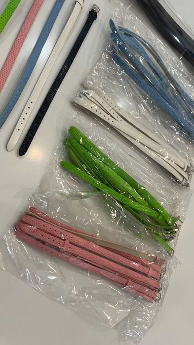 lote de 60 pulseiras com fivela Lindíssimas