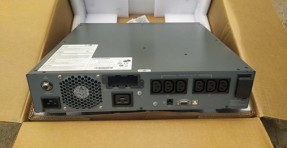 ИБП UPS инвертор Netys NRT2-U2200 Socomec як є (не вмикається)