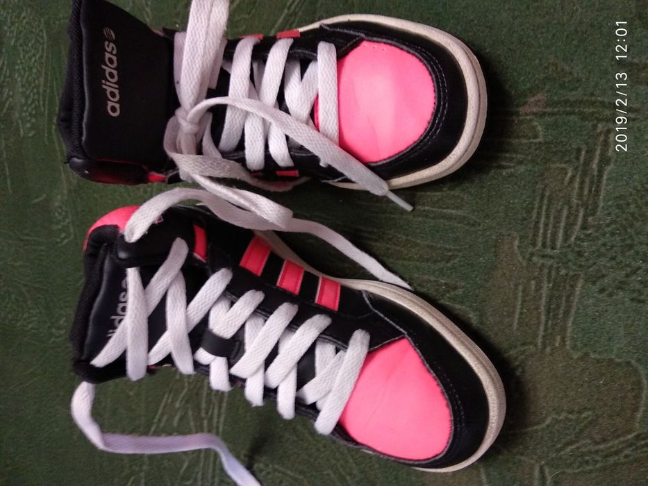 Кроссовки Adidas neo