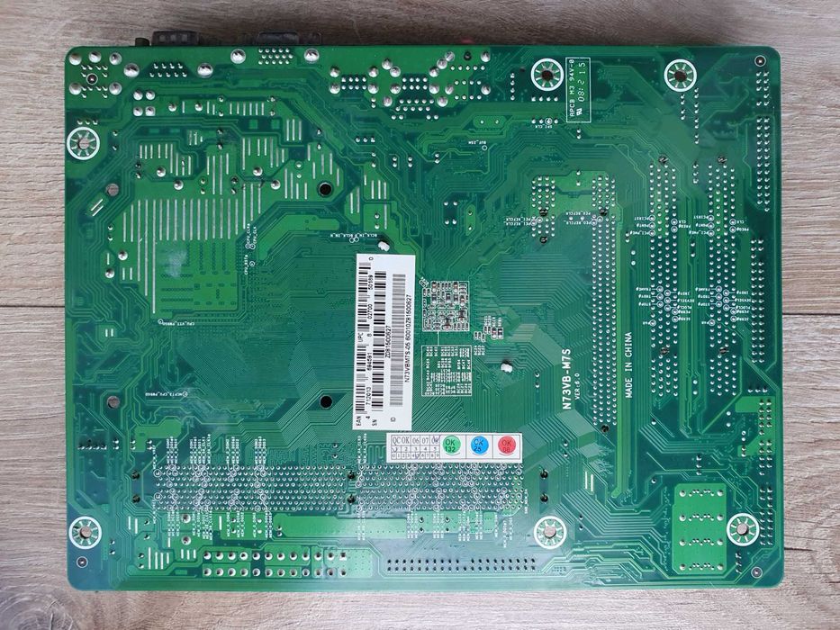 Материнська плата GF7050V-M7 SE