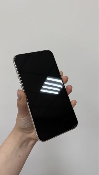 Iphone 11 white 128 gb