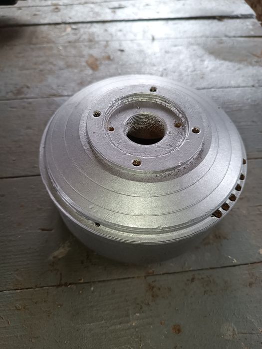 Запчастини на Муравей