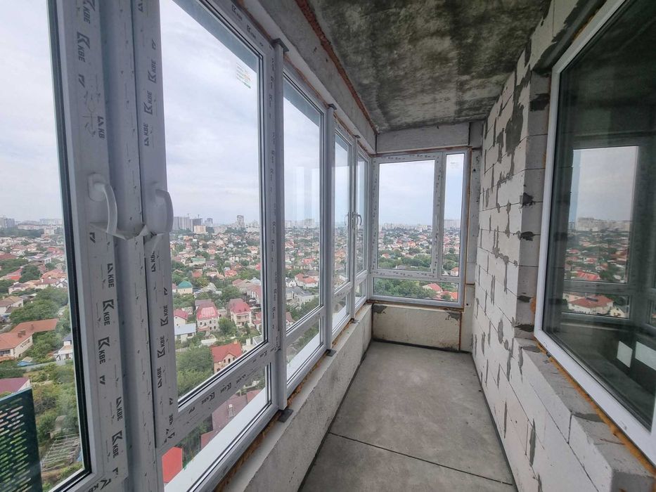 Просторная трёхкомнатная в Альтаире.