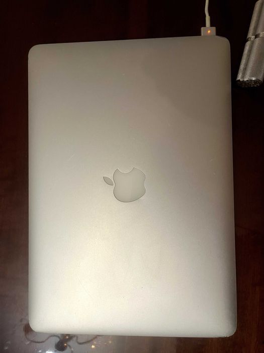 Macbook Air 13" a1466 2015 - уважно читати!