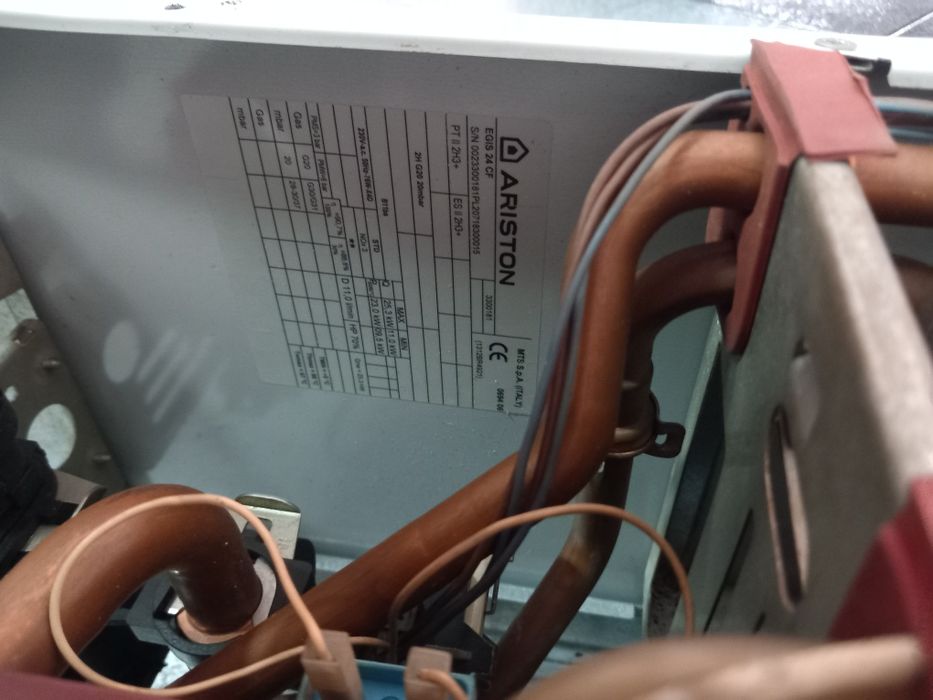 Vendo caldeira gás natural Ariston