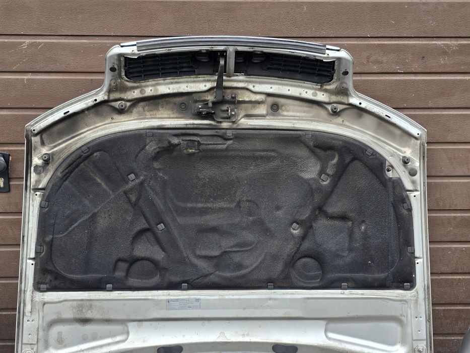 Przód Audi A4 B6 LY7W Europa pas maska  lampy