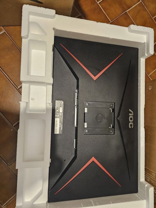 Monitor Gaming AOC Q27G2E