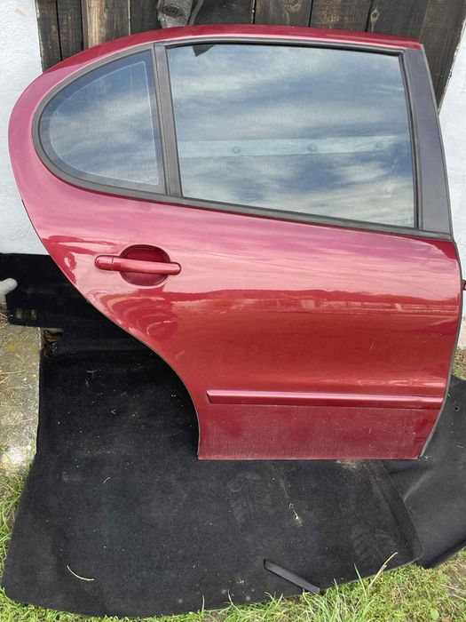Drzwi prawy tył seat leon 1