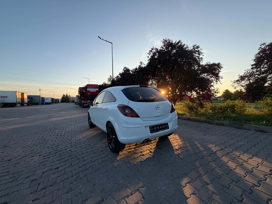 Opel Corsa Wersja sport sprowadzony