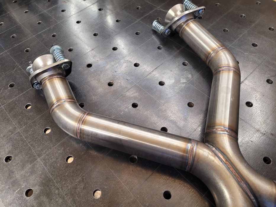 Środkowy tłumik przelotowy  resonator delete Hpipe / Xpipe, Dodge Durango Jeep Grand Cherokee Wk2