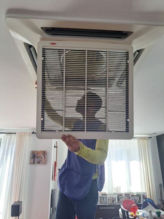 Limpeza de Ar-condicionado