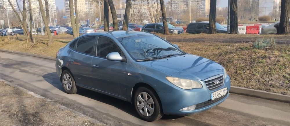 Hyundai Elantra HD