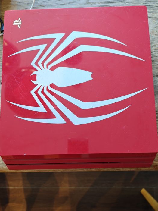 Konsola PS4 Pro Spider-Man Limited Edition + Dysk SSD Szybka PlayStation 4