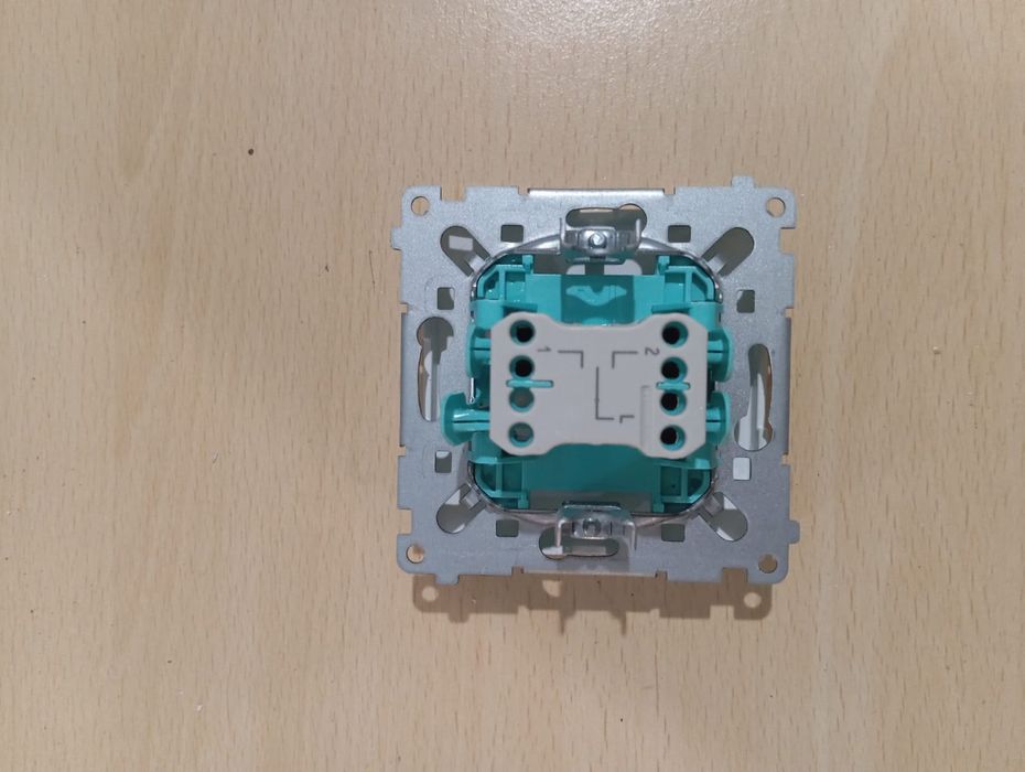 Łącznik żaluzjowy