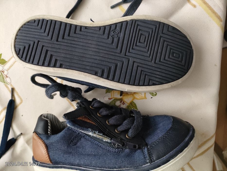 Buty chłopięce typu trampki