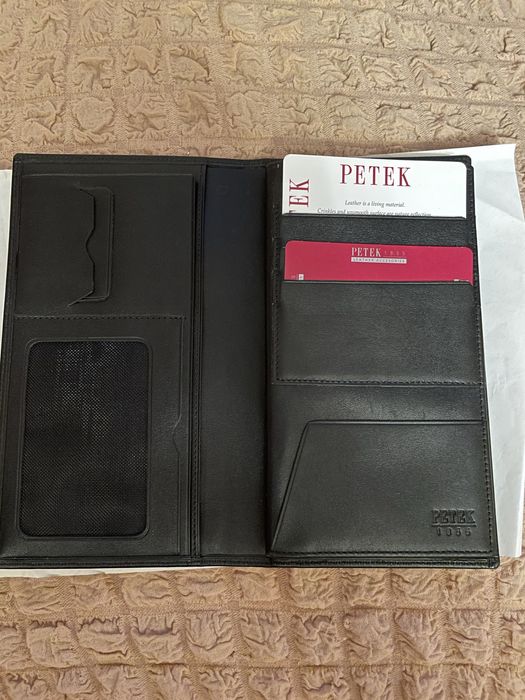 Оригинальное портмоне Petek с натуральной кожи