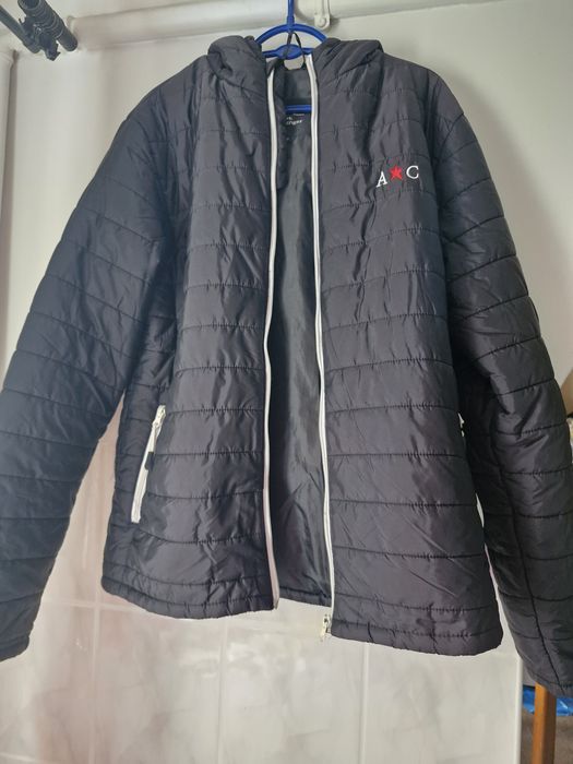 Czarna kurtka męska młodzieżowa z kapturem L