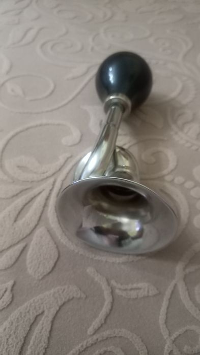 Buzina de bicicleta nova.