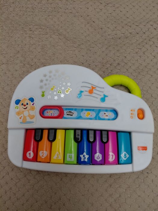 Музыкальное пианино Fisher-Price