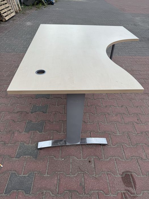 Biurka ,narozne 160/120 uzywane ,poleasingowe